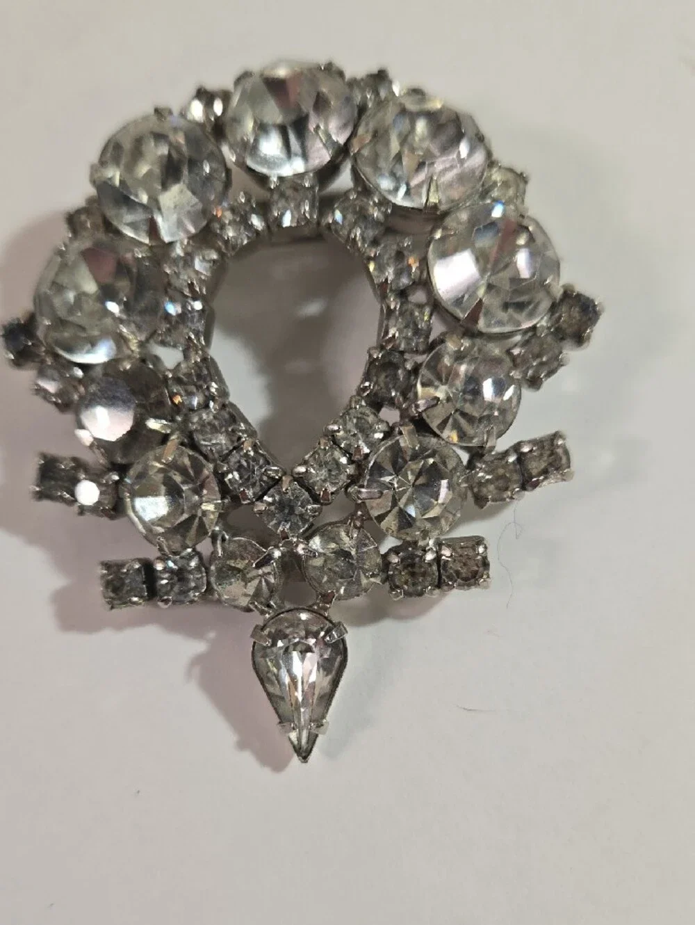 unknown silver tone